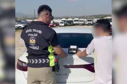Motosiklet sürücüsüne plaka ve kırmızı ışık ihlalinden 145 bin lira ceza