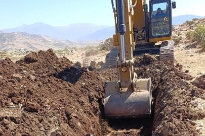 Pervari'de içme suyu sorununa kalıcı çözüm: 18 kilometrelik hat döşeniyor