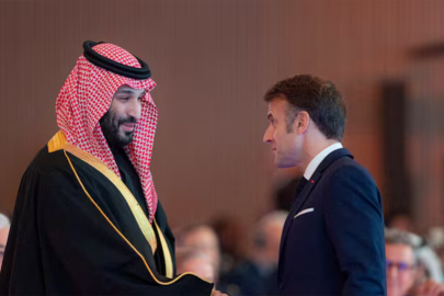 Suudi Arabistan Veliaht Prensi’nden Paris ziyareti