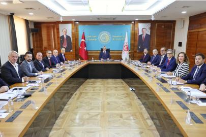 Türkiye hizmet ihracatındaki küresel gücünü artırmak için strateji belgesini yeniliyor