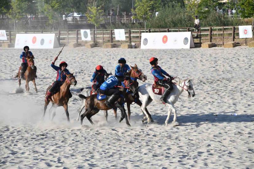 Türkiye Kökbörü Ligi finali Ahlat’ta yapıldı