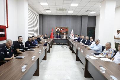 Yangın bölgelerindeki çalışmalar koordinasyon toplantısında değerlendirildi