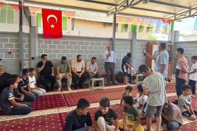 Yaz Kur'an Kursu'nda öğrenci ve veliler aynı sofrada buluştu