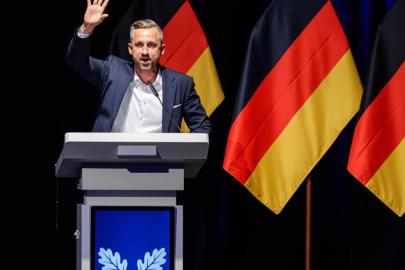 Almanya'da Saksonya-Anhalt seçimlerinde AfD yüzde 44,5 ile birinci oldu