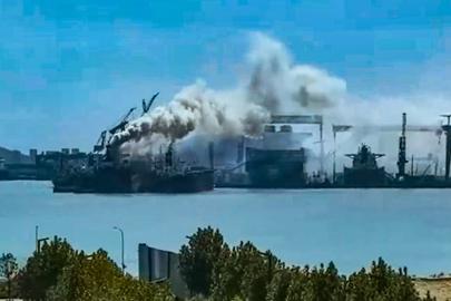 Çin'de kargo gemisinde yangın: Çok sayıda can kaybı var