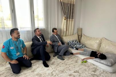 Cizre’de evde sağlık hizmeti gören hastalar ziyaret edildi