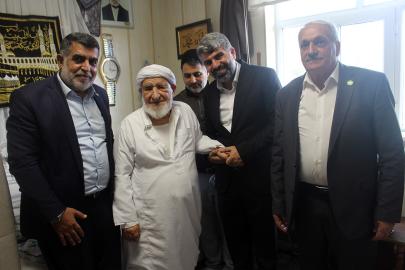 HÜDA PAR Milletvekili Dinç'ten, Şeyh El-Kavumani’ye ziyaret