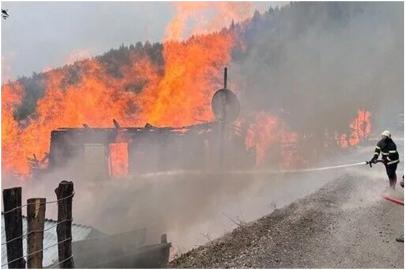 Kastamonu’da köy yangını: Alevler 8 eve sıçradı