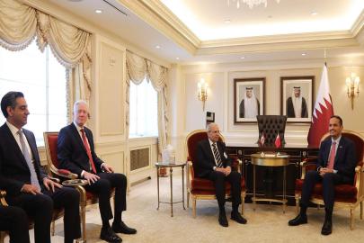 Katar ve Lübnan  iki ülke arasındaki işbirliğini görüştü