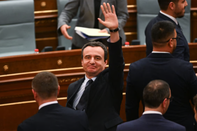 Kosova'da Kurti hükümeti güvenoyu aldı