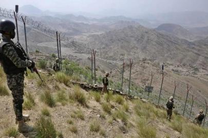 Pakistan'da çatışma: 6 asker hayatını kaybetti