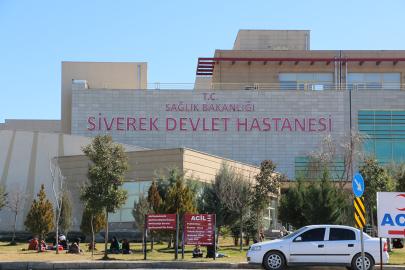 Şanlıurfa'da 2 yaşındaki çocuk ve amcası traktörün altında kaldı